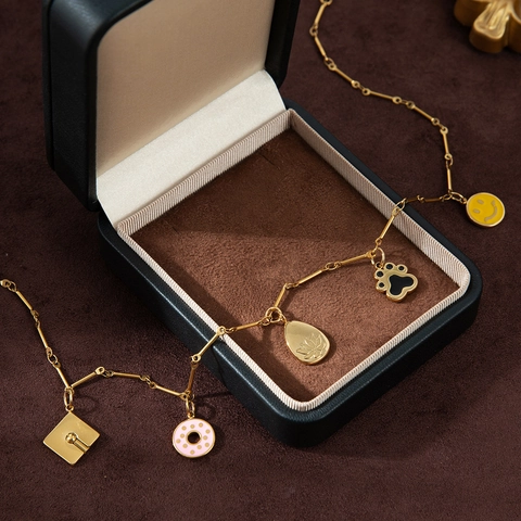 18K Gold Plated Stainless Steel Necklace With Smiley Face Donut Graduation Cap Pendants Fashion Multi Element Jewelry For Women Men Gift