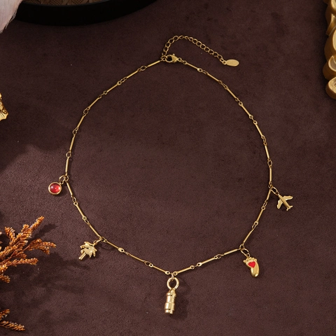 18K Gold Plated Stainless Steel Charm Necklace Airplane Palm Tree Heart Footprint Pendants Fashion Travel Theme Unisex Jewelry