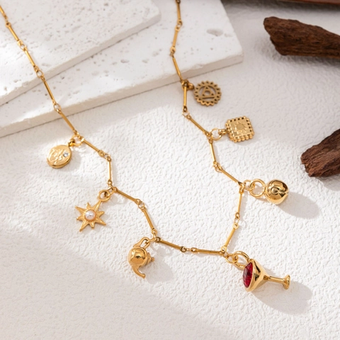 Collar Vintage de Acero Inoxidable Chapado en Oro de 18K Mujer Tetera Copa de Vino Sol Estrella Colgante Joyería de Moda Regalo