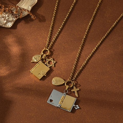 Collana con Pendente in Acciaio Inossidabile Placcato Oro 18K Vintage per Donna Uomo Libro Cuore Croce Albero Vita Gioielli