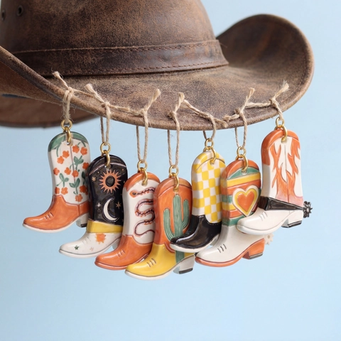 Western Cowboy Boot Pendant Necklace Vintage Copper Stainless Steel Enamel Cherry Sun Moon Heart Pattern Women Fashion Jewelry