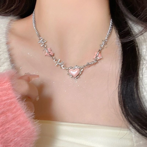 Y2K Sweet Cool Barbed Wire Heart Necklace Bracelet Set Pink Heart Zinc Alloy Electroplated Thorn Chain For Women Edgy Jewelry