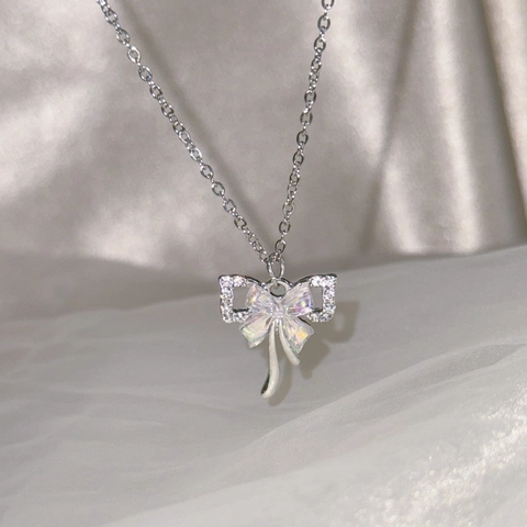 Élégant Collier Pendentif Papillon Coloré Alliage Argent Avec Boucles d'Oreilles Nœud Strass Bijoux Pour Femmes Mode Cadeau