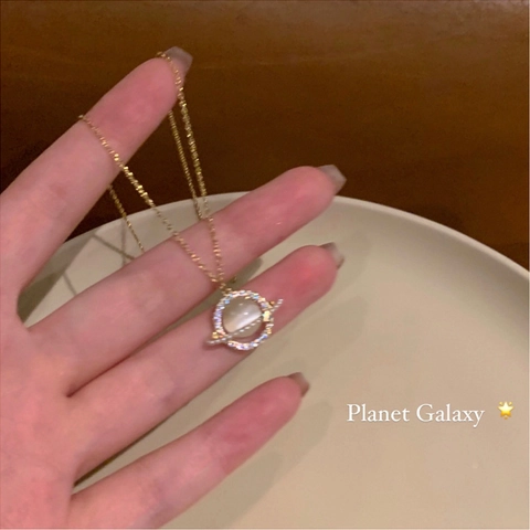 Luxury Planet Saturn Pendant Necklace For Women Gold Plated Alloy Zirconia Moonstone Effect Stone Charm Choker Jewelry