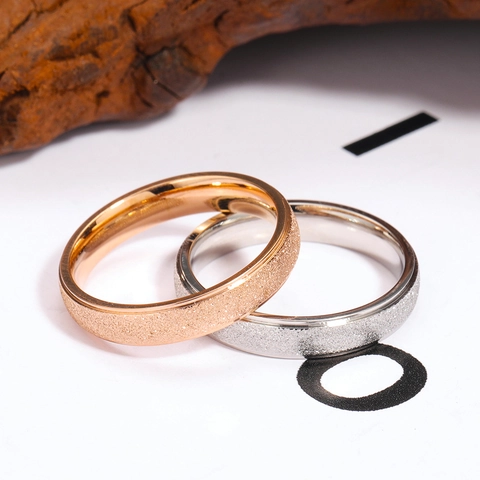 Minimalistischer Titan Edelstahl Mattierter Ring Für Damen Herren Roségold Silber Farbe Sandgestrahlter Schlichter Band Finger Schmuck Geschenk