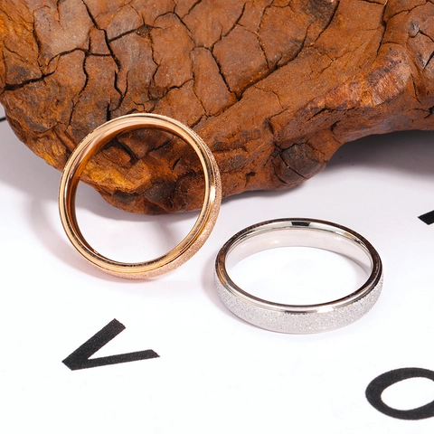 Minimalistischer Titan Edelstahl Mattierter Ring Für Damen Herren Roségold Silber Farbe Sandgestrahlter Schlichter Band Finger Schmuck Geschenk