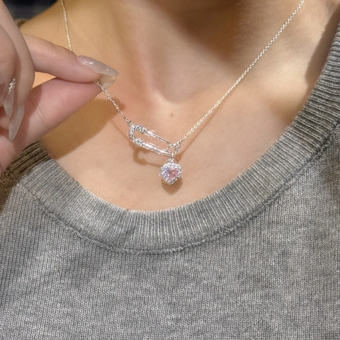 Fashion Zinc Alloy Zirconia Heart Paperclip Pendant Necklace For Women Elegant Pink White Stone Choker Statement Jewelry Gift