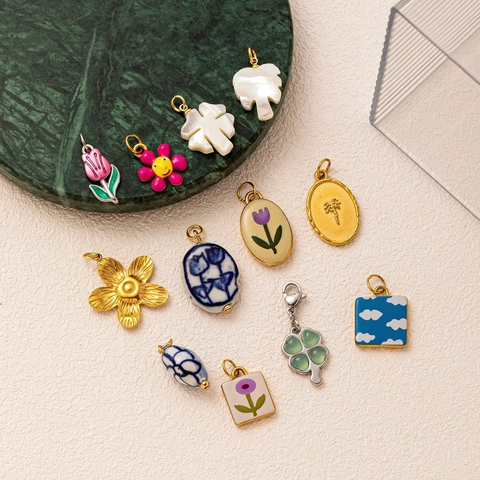 Stainless Steel Flower Four Leaf Clover Palm Tree Pendant Necklace For Women Retro Sweet DIY Jewelry Accessories Gift