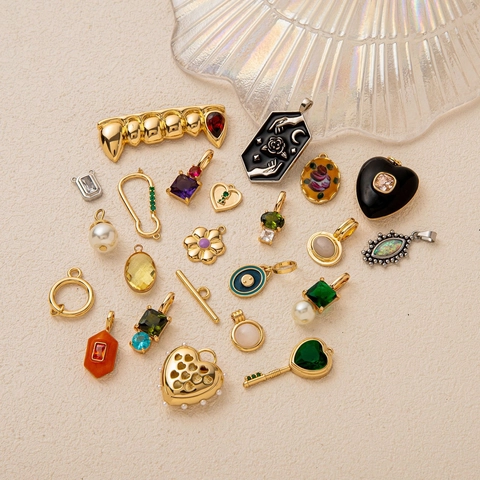 Vintage Vergulde Koperen Ketting Met Hart Edelsteen Bloem Kunstparel Hanger Voor Vrouwen Mode Hip-Hop Sieraden