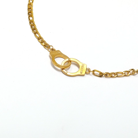Fashion Titanium Steel Handcuff Pendant Necklace For Women Gold Plated Figaro Chain Hip Hop Freedom Letter Engraved Jewelry