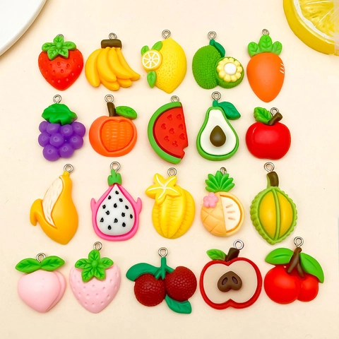 Simpatici Ciondoli a Forma di Frutta in Resina per Creazione Gioielli Fai-da-te Accessori Portachiavi Ciondoli Cibo Simulato per Decorazione