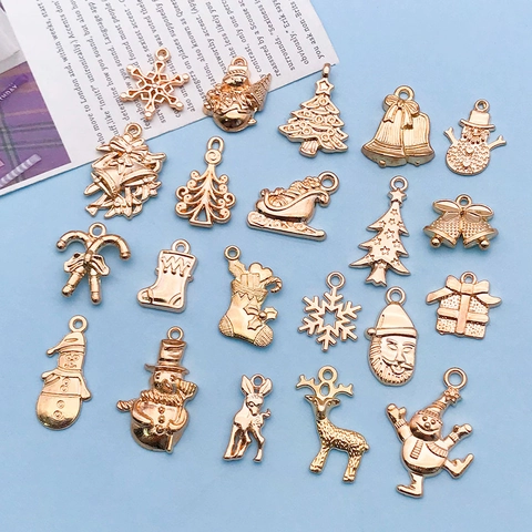 Christmas Metal Charms Gold Zinc Alloy Snowman Reindeer Snowflake Candy Cane Bell DIY Pendants Jewelry Making Accessories