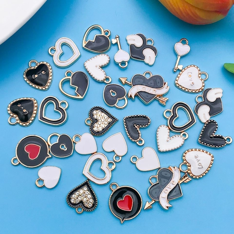 Ciondoli a Cuore in Smalto di Lega di Zinco Fai da Te Creazione di Gioielli Portachiavi Collana Regalo di San Valentino Gioielli alla Moda Donna