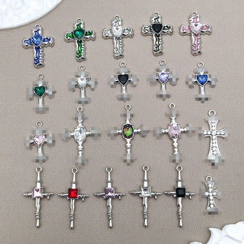 Ciondolo a Croce Gotico Vintage in Lega di Zinco Con Strass Cuore Ovale Quadrato per DIY Gioielli Collana Bracciale Accessorio