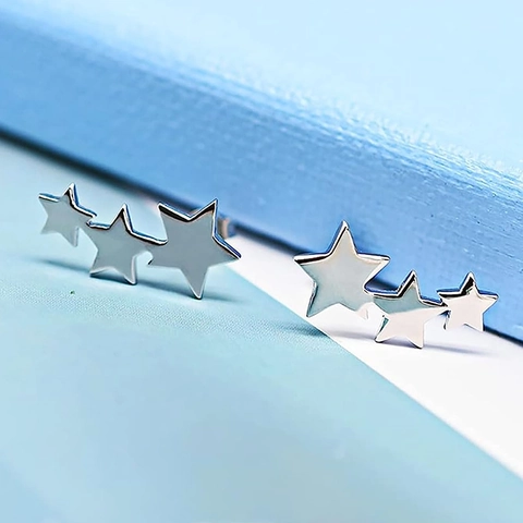 Minimalist Alloy Triple Star Ear Crawler Stud Earrings Geometric Pentagram Ear Wrap Earrings For Women Fashion Jewelry