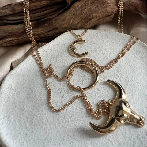 Boheemse Vintage Legering Drielaagse Maan Stierenschedel Hanger Halsketting Retro Etnische Gelaagde Goud Zilveren Ketting Sieraden Voor Dames