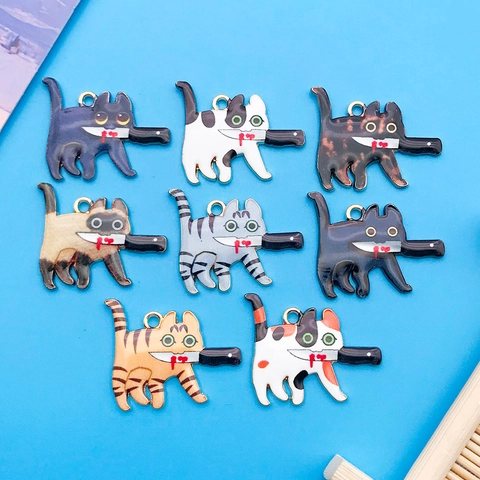Creative Cartoon Cat With Knife Pendants Alloy Enamel Animal Charms For DIY Necklace Bracelet Keychain Making Funny Jewelry Accessories