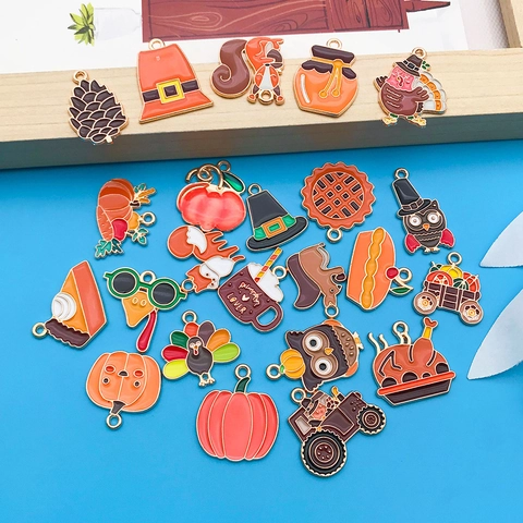 Cute Enamel Thanksgiving Charms Pumpkin Turkey Owl Squirrel Zinc Alloy Pendant For DIY Jewelry Making Keychain Accessory