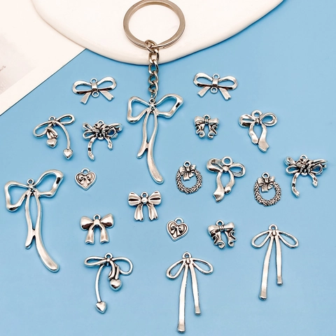 Antique Silver Alloy Bow Heart Wreath Pendant Charms For DIY Necklace Bracelet Keychain Jewelry Making Accessories