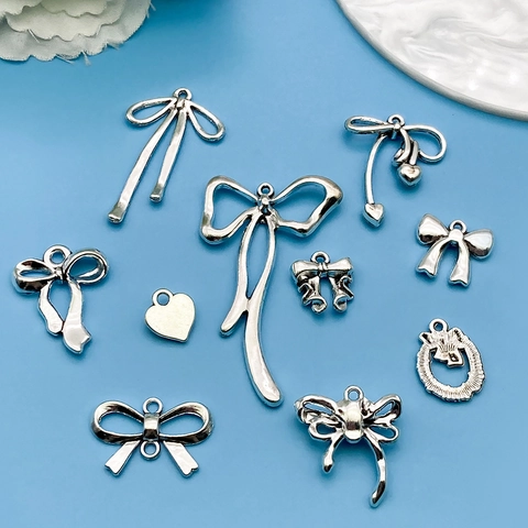 Antique Silver Alloy Bow Heart Wreath Pendant Charms For DIY Necklace Bracelet Keychain Jewelry Making Accessories