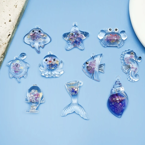 Pendentifs en Résine Violette de la Série Océan Lumineux Poulpe Raie Crabe Queue de Sirène pour Accessoires de Bijoux DIY
