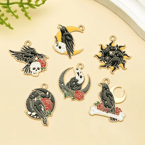 Gothic Halloween Alloy Enamel Crow Skull Moon Sun Rose Pendants DIY Jewelry Making Charms For Necklace Bracelet Keyring