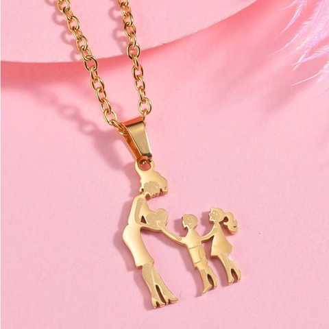 Stainless Steel Family Silhouette Necklace For Women Mom Son Daughter Heart Pendant Gold Plated Cross Chain Jewelry Gift