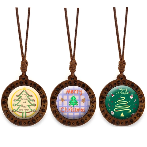 Retro Wooden Round Christmas Tree Pendant Necklace For Women Men Vintage Glass Holiday Charm Jewelry Gift Adjustable Rope Chain