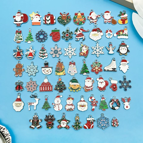 Colgantes de Aleación de Zinc con Esmalte de Navidad Papá Noel Copo de Nieve Árbol de Navidad DIY Accesorios para Joyería