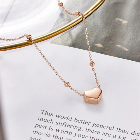 Collar de Pendiente de Corazón de Acero de Titanio Minimalista para Mujer Moda Dulce Gargantilla en Forma de Corazón Joyería Oro Oro Rosa Plata