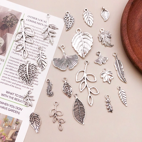 Vintage Alloy Ginkgo Leaf Feather Pendants For DIY Jewelry Making Ancient Silver Hollow Tree Leaf Charms For Necklaces Bracelets