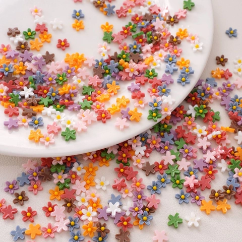 Mini Amuletos de Resina en Forma de Flor de Cinco Pétalos Cabujones Coloridos para Manualidades Funda de Teléfono