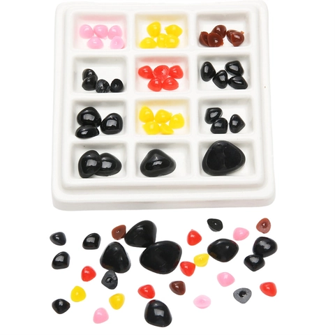 Acrylic Triangle Simulation Animal Panda Noses DIY Hand-made Plush Doll Toy Craft Accessories Multi-color Various Sizes