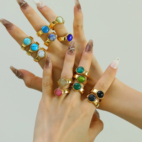 Vintage 18K Vergoldeter Titanstahl Ring Für Damen Rund Türkis Malachit Künstlicher Katzenaugenstein Geometrischer Breiter Bandring