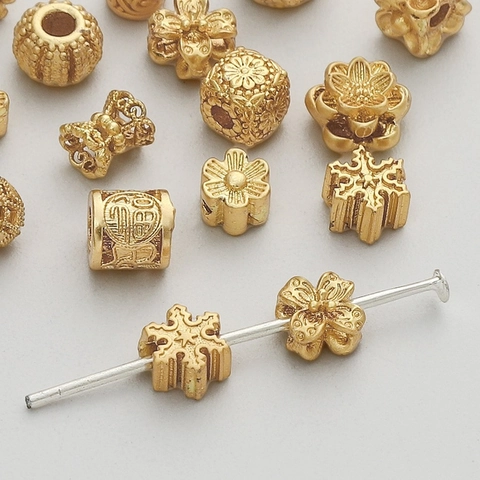Antique Gold Copper Spacer Beads Hollow Floral Snowflake Butterfly Charms For DIY Bracelet Necklace Jewelry Making Findings Accessories