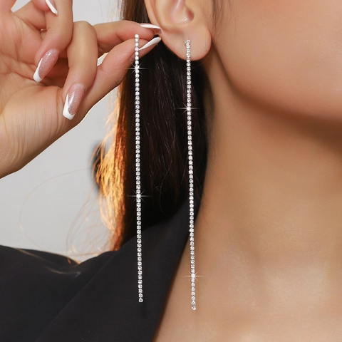 Minimalist Long Fringe Dangle Earrings For Women Luxury Alloy Sparkling Rhinestone Linear Drop Earrings Party Wedding Jewelry