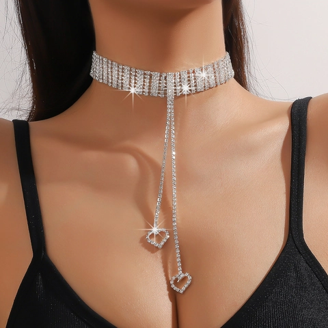 Gargantilla de Aleación de Cobre y Strass Color Plata para Mujer Colgante de Corazón Borla Joyería de Cadena de Clavícula