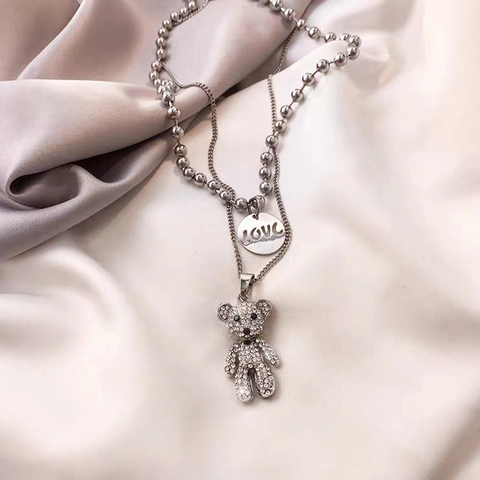 Collar de Capas con Colgante de Oso Incrustado de Strass Doble Cadena con Placa Redonda Love Letra SKR Joyería de Regalo