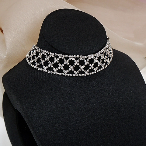 Collier Ras du Cou Cœur en Strass Alliage Plaqué Argent Maille Collier pour Mariage Fête Femme Bijoux Glamour