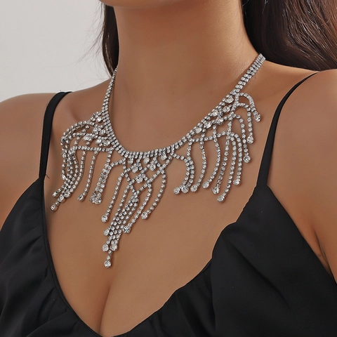 Luxueux Collier Ras du Cou à Gland Exagéré pour Femme Collier de Déclaration à Franges en Strass Bijoux de Fête Cadeau