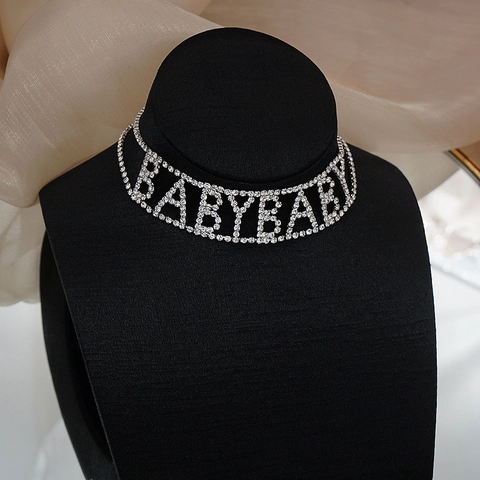 Collier Choker Lettre BABYBABY en Strass Étincelant Pour Femmes Alliage Plaqué Argent Chaîne Alphabet Réglable Bijoux de Fête