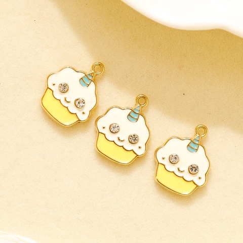 304 Stainless Steel Cupcake Pendant Enamel Drip Oil Unicorn Horn Design Small Charms Rhinestone Accents DIY Jewelry Accessories