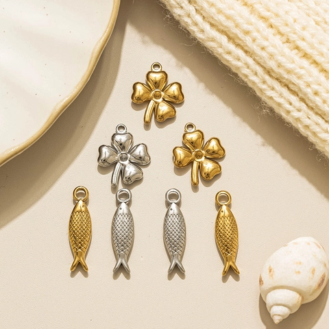 Stainless Steel Clover Fish Pendant DIY Jewelry Making Accessories Vintage Gold Silver Electroplated Charms For Bags