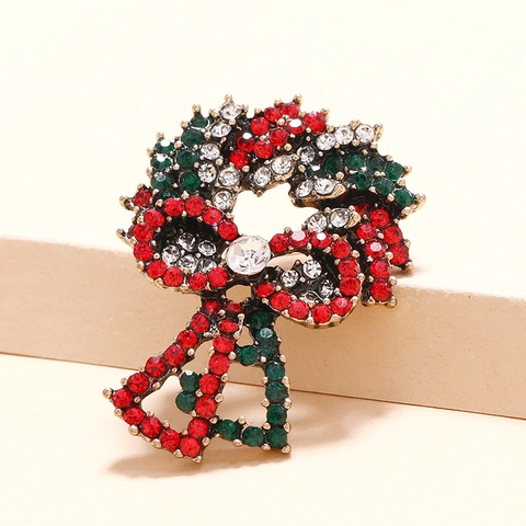Vintage Alloy Rhinestone Christmas Wreath Brooch With Bow Bell Garland Colorful Festive Jewelry Gift For Women Clothes Accessories
