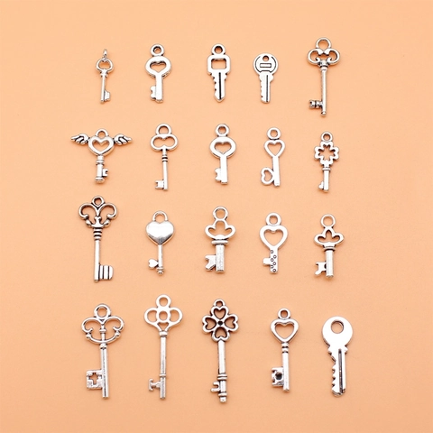20Pcs Antique Silver Alloy Key Pendants Vintage Skeleton Heart Wing Key Charms For DIY Necklace Bracelet Jewelry Making