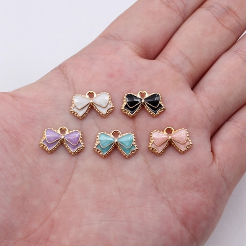 Mignons Pendentifs Nœud Papillon en Alliage Émaillé Bordure Métallique Dorée Pour Création de Colliers Bracelets Bijoux DIY Femmes Filles