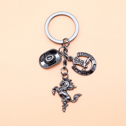 Vintage Western Cowboy Metall Schlüsselanhänger Inklusive Cowboyhut Hufeisen Und Laufendem Pferd Anhänger Legierung Schlüsselring Schmuck Geschenk