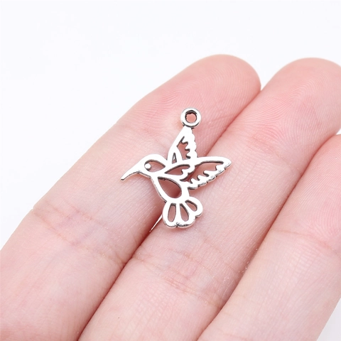 Antique Silver Alloy Hollow Hummingbird Pendant Charms For Handmade DIY Jewelry Making Necklace Bracelet Earring Accessories