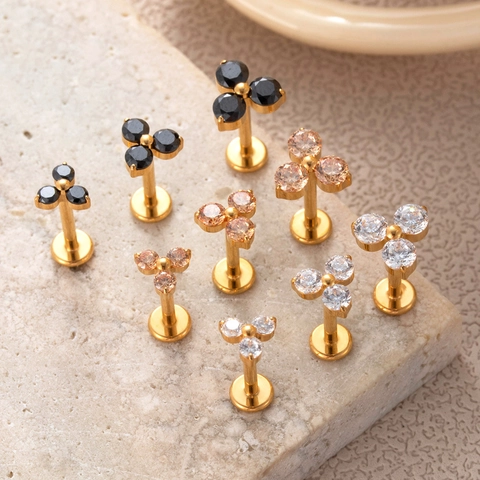 F136 Titanium Legering Labret Piercing Sieraden Zirkonia Bloemvorm Cluster Steen Push In Kraakbeen Oorbel Platte Achterkant