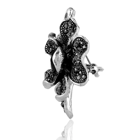 Spilla a Fiore a Strati Vintage per Donna in Metallo Argento Antico Strass Nero Camelia Spilla Moda Accessorio Abbigliamento Gioielli